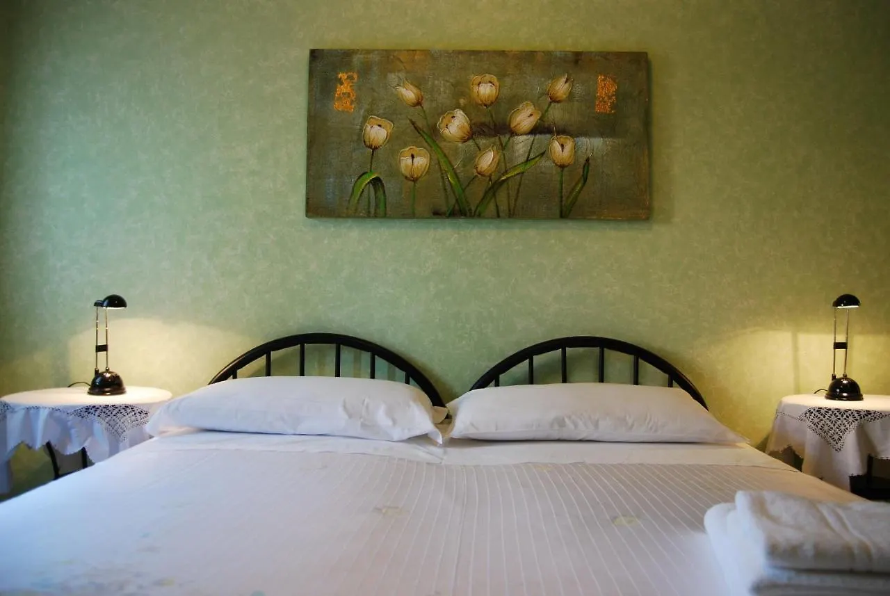 Ai Giardini Del Te Bed and Breakfast Μάντοβα Ιταλία